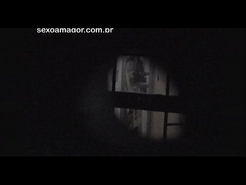 ❤️ Blondie tiġi filmata segretament minn voyeur tal-viċinat moħbi wara briks vojta ️ Vidjow porn fil-porn mt.basseyn-vsem.ru